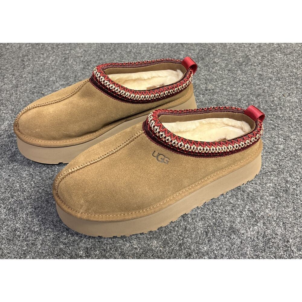 NWOB UGG Women's Tazz Slippers Chestnut Size 8